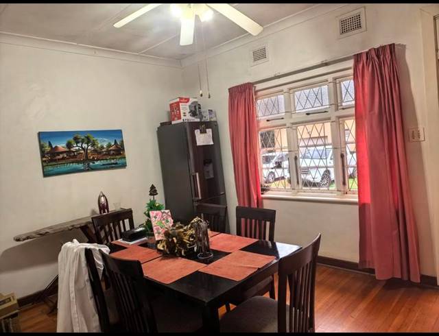 3 BEDROOM HOUSE FOR SALE IN SEA VIEW